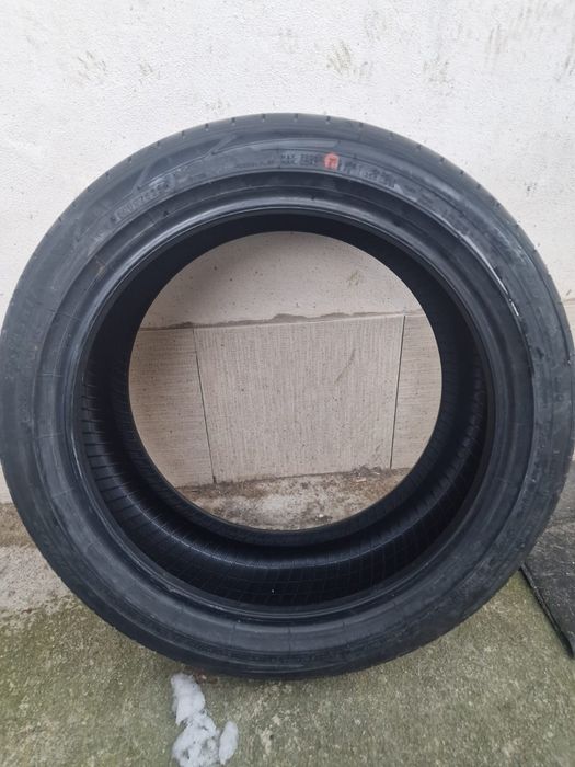 Amvelope 225/45 /17 Dunlop