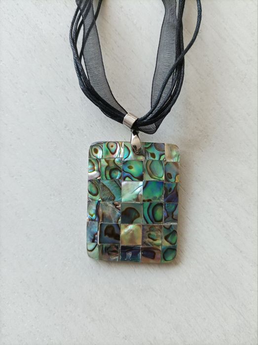 Гривна с шарени и метални топчета + гердан