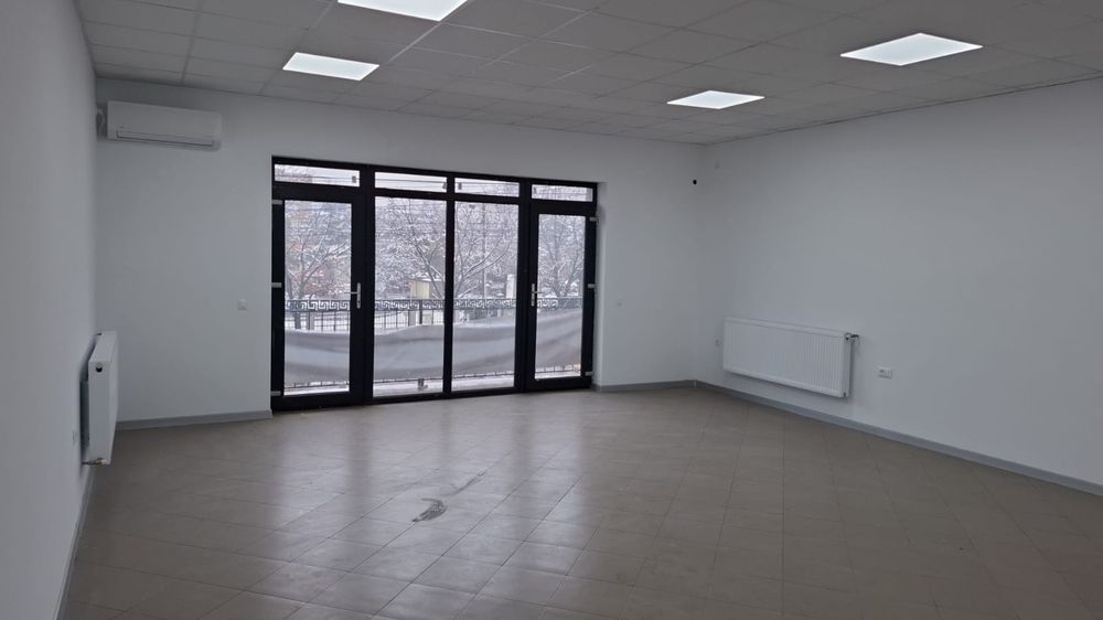 Inchiriere spatiu comercial