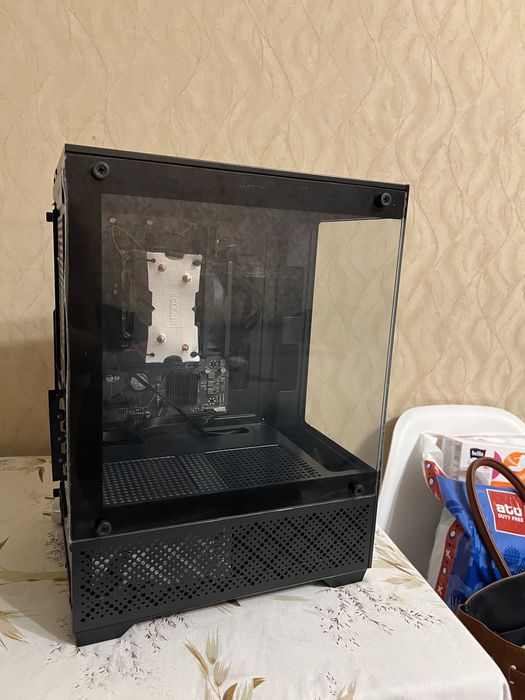 Core i3 12100 в идеале новый