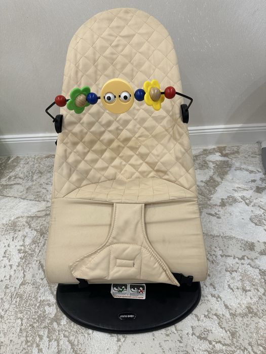 Детский шезлонг.