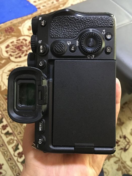 Sony A 7 S3 iii sotiladi srochna