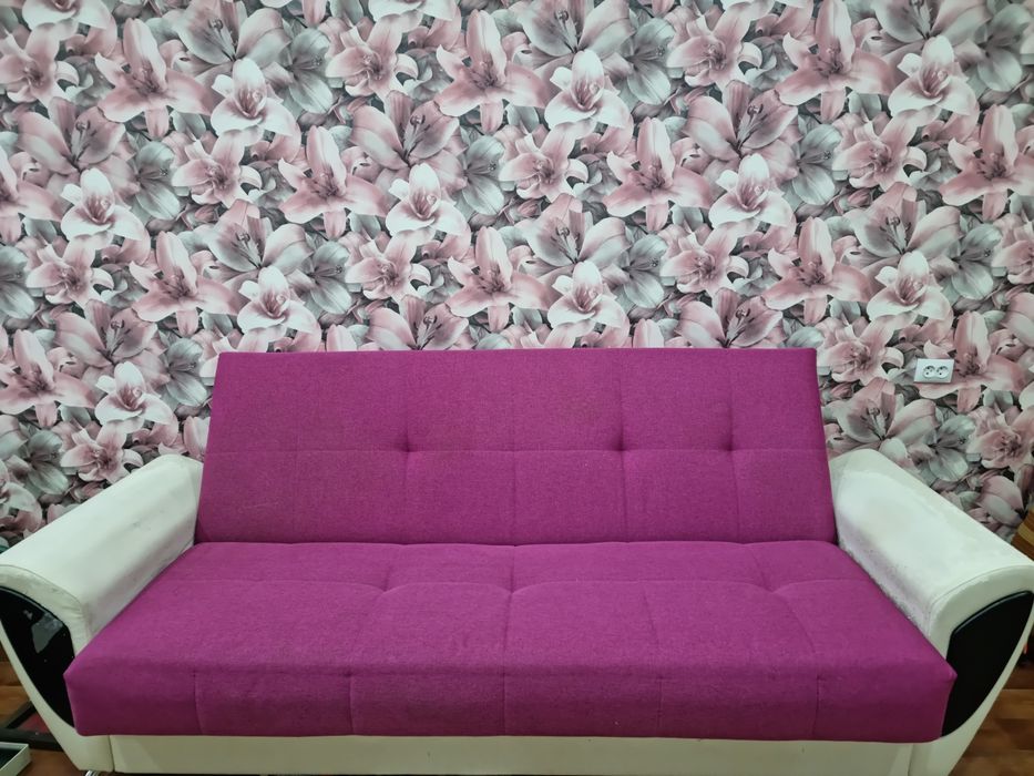 Продаётся  диван