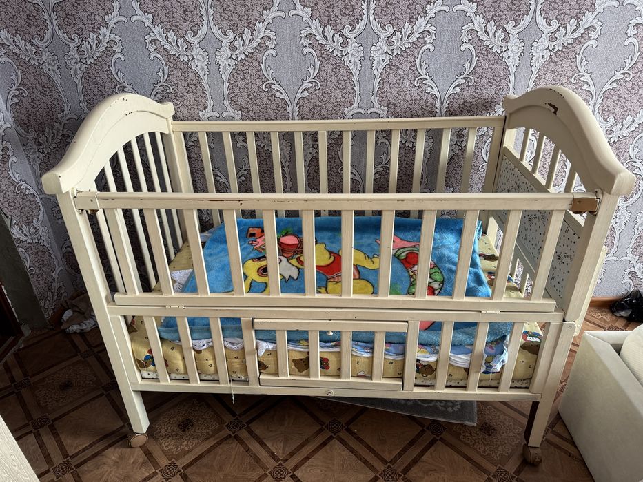 Продам детский кровать