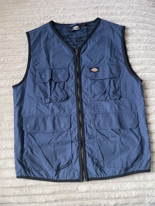 Dickies интересен елек