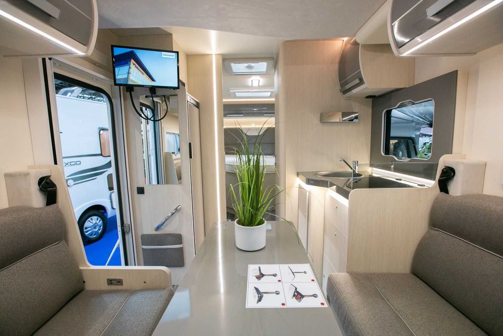 Vanzare autorulote model 2025, NobelArt T-6000 (Roller Team) 5 locuri