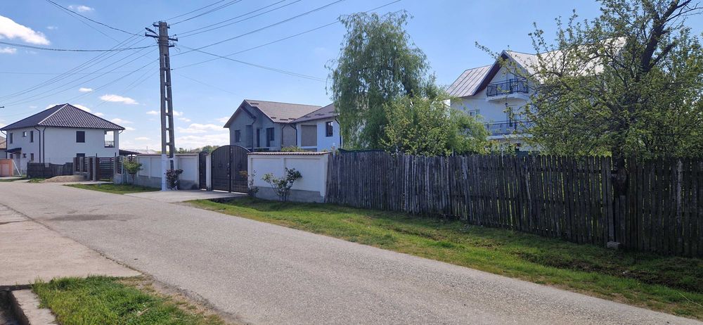 Teren de vis la marginea pădurii – Slătioarele,Babana, Argeș (15 min de Pitești)