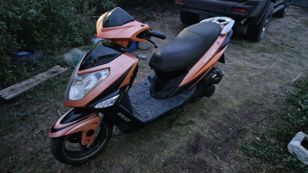 Скутер 150racer.мопед