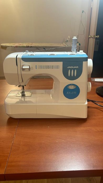 Швейная машинка JAGUAR RX270