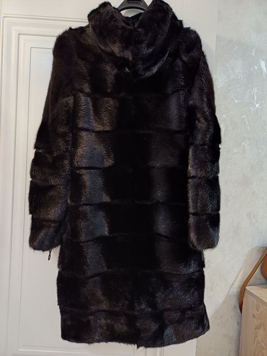 Норковая шуба 42-44 р.