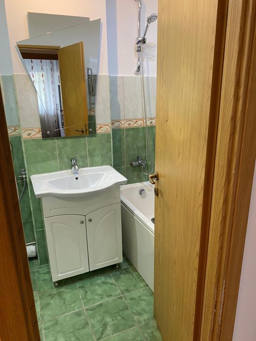 Particular -> inchirez ap 2 camere str. toamnei .
