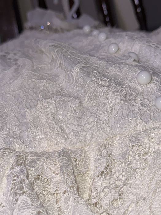 Продам элегантное кружевное платье