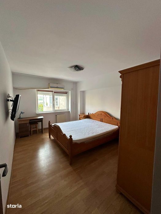 Apartament 3 camere decomandat, 85 mp, Păcurari-Petrom