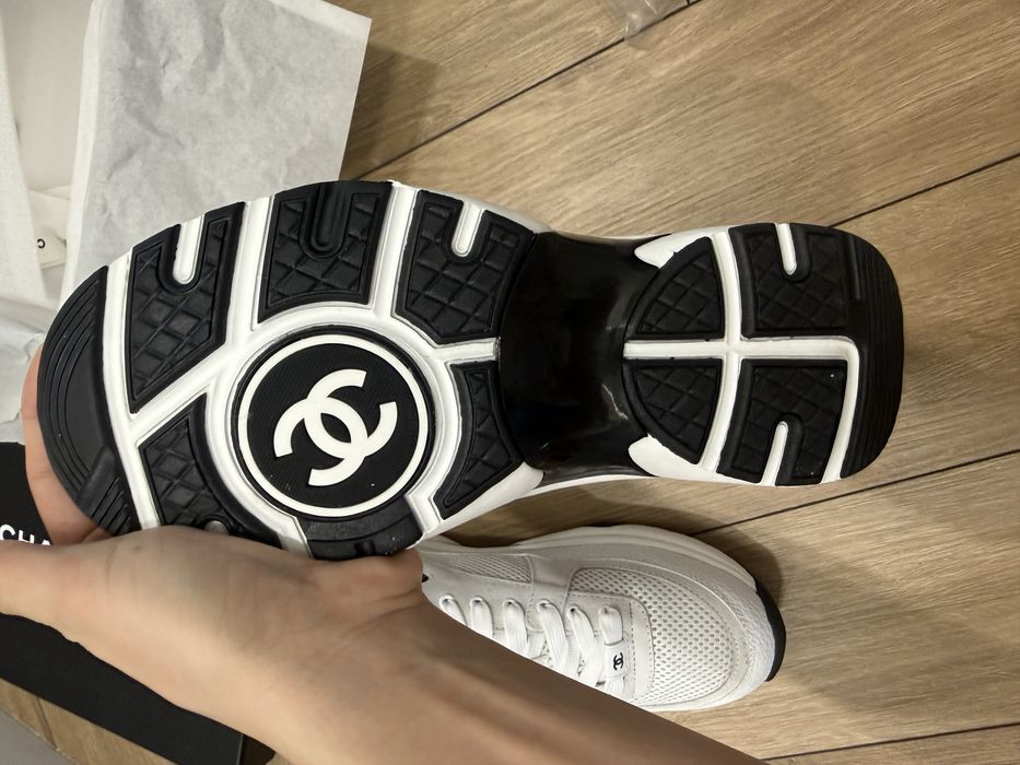 Кроссовки Шанель