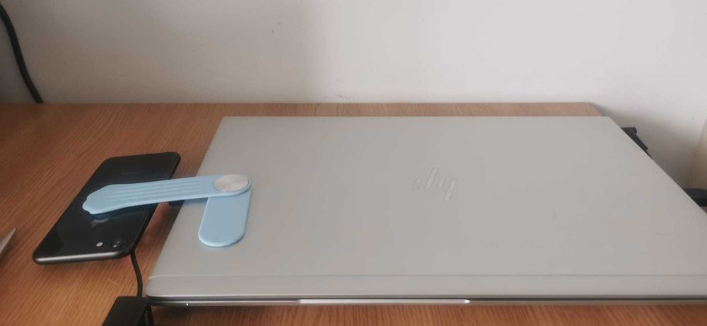 Suport de telefon pentru laptop, culori Roz si Albastru