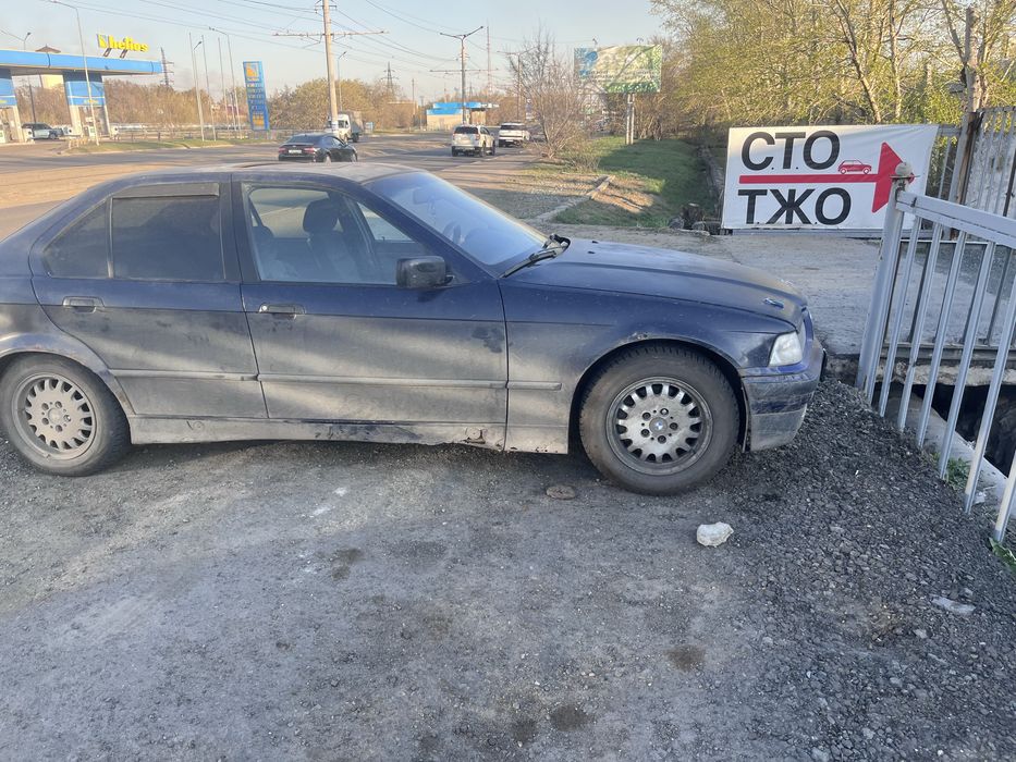 Продам бмв е36 на полном хожу