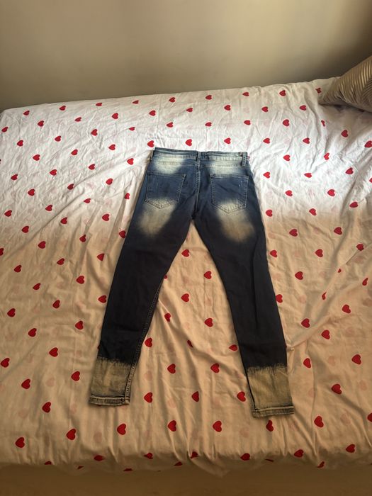 Горнище и дънки