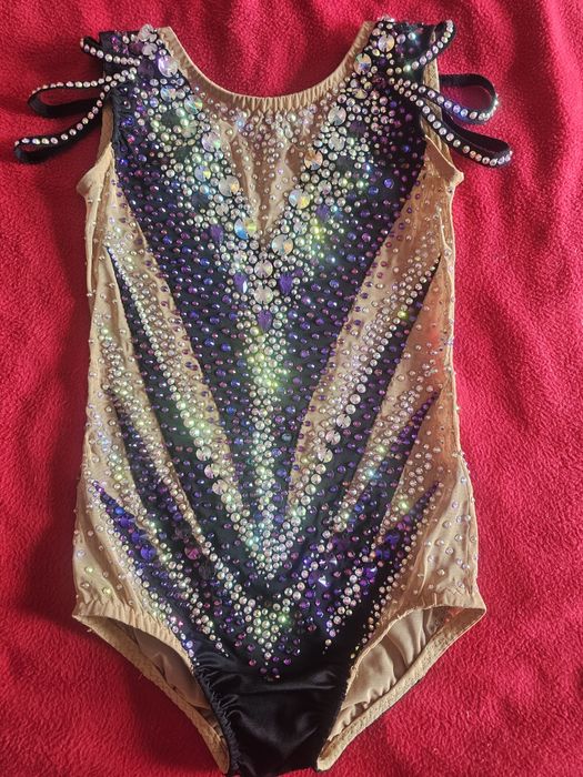 Трико за художествена гимнастика.