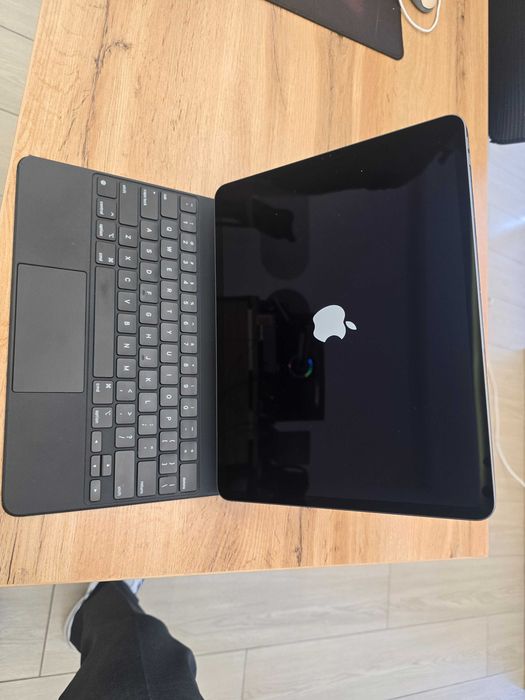 Ipad c keyboard case