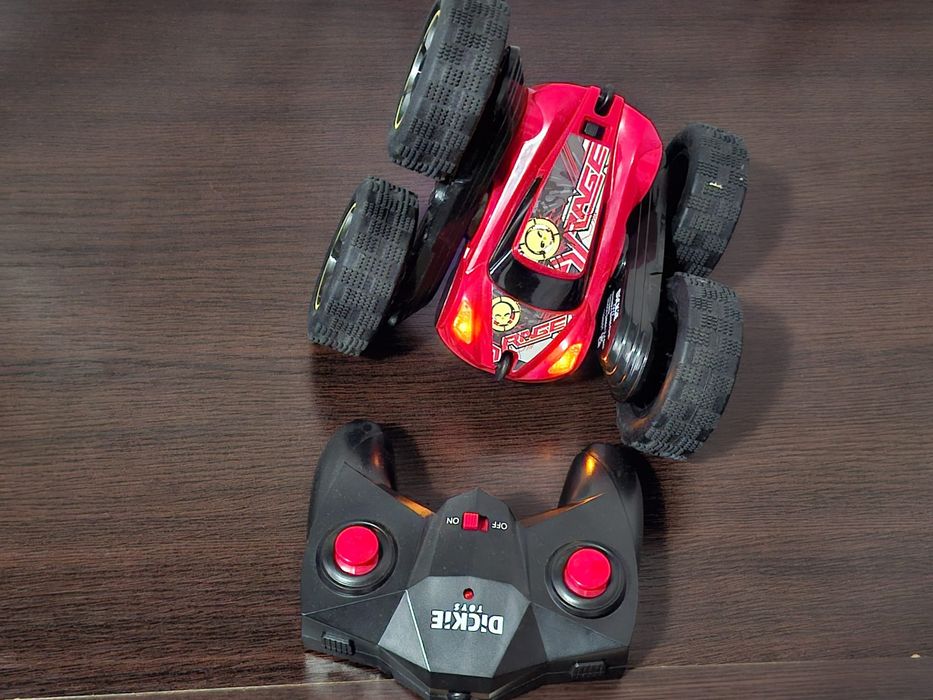 Masinuta cu radiocomanda - tumbling flippy