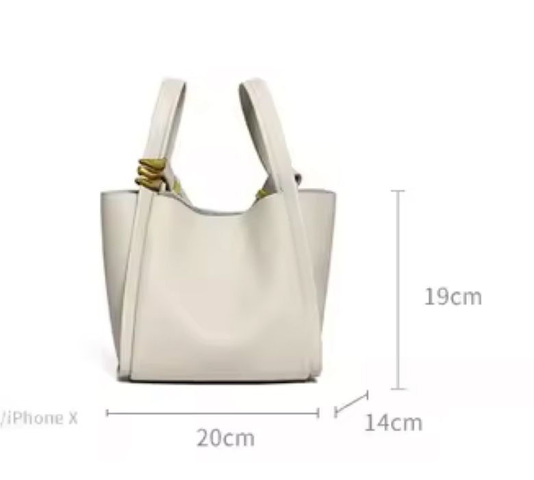 Дамска чанта от естесвена кожа, жълта