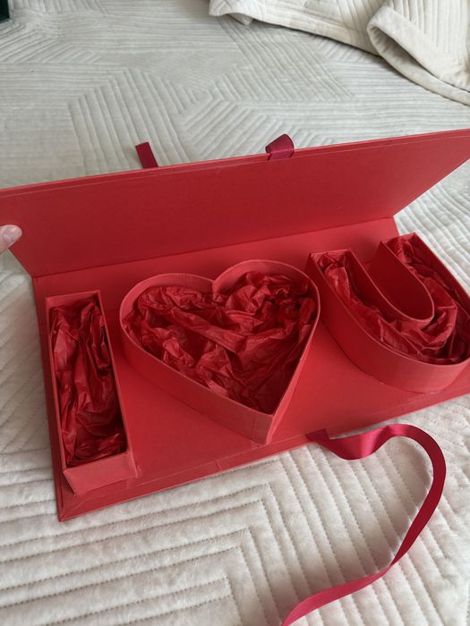 коробка подарочная