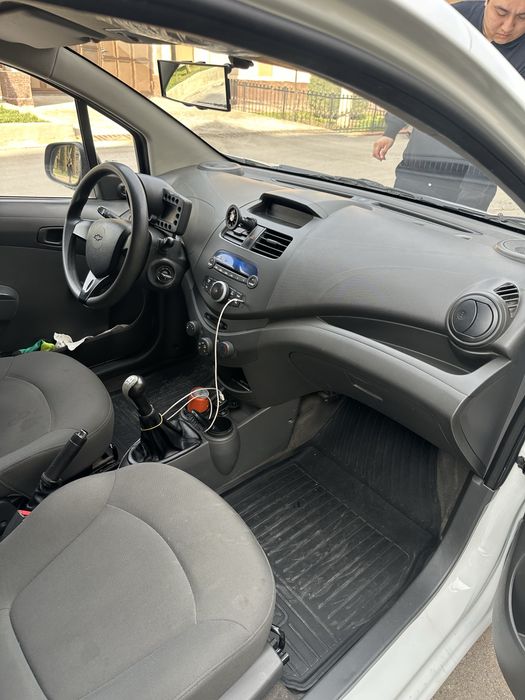 Euro 1 спарк сотилади