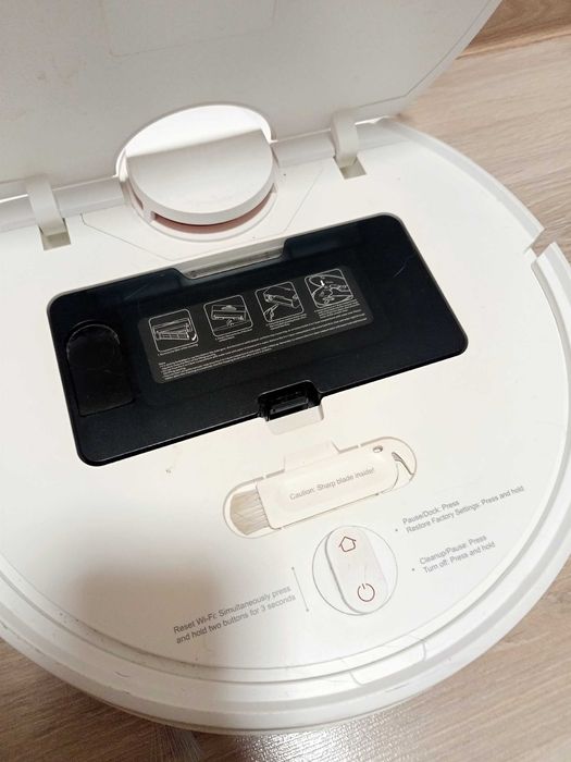 Робот-пылесос Xiaomi Mi Robot Vacuum-Mop P STYTJ02YM
