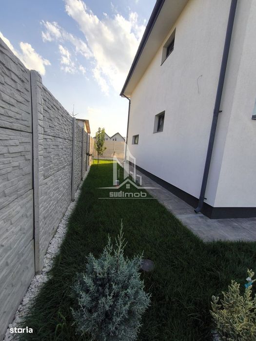 Comuna Berceni-casa individuala-dotari premium