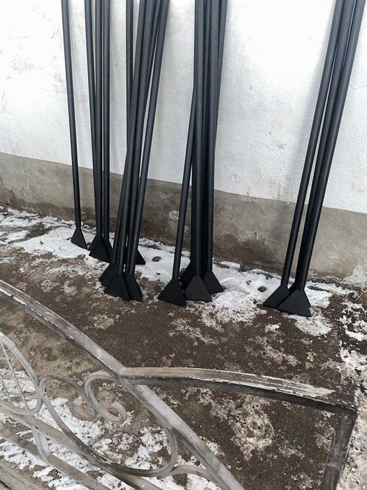 Ледокол(Ледоруб , муз ёргич), Лопата железная универсальная