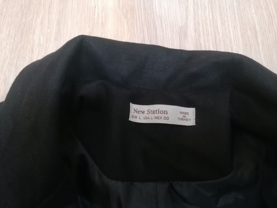 Дамски комплект сако с пола