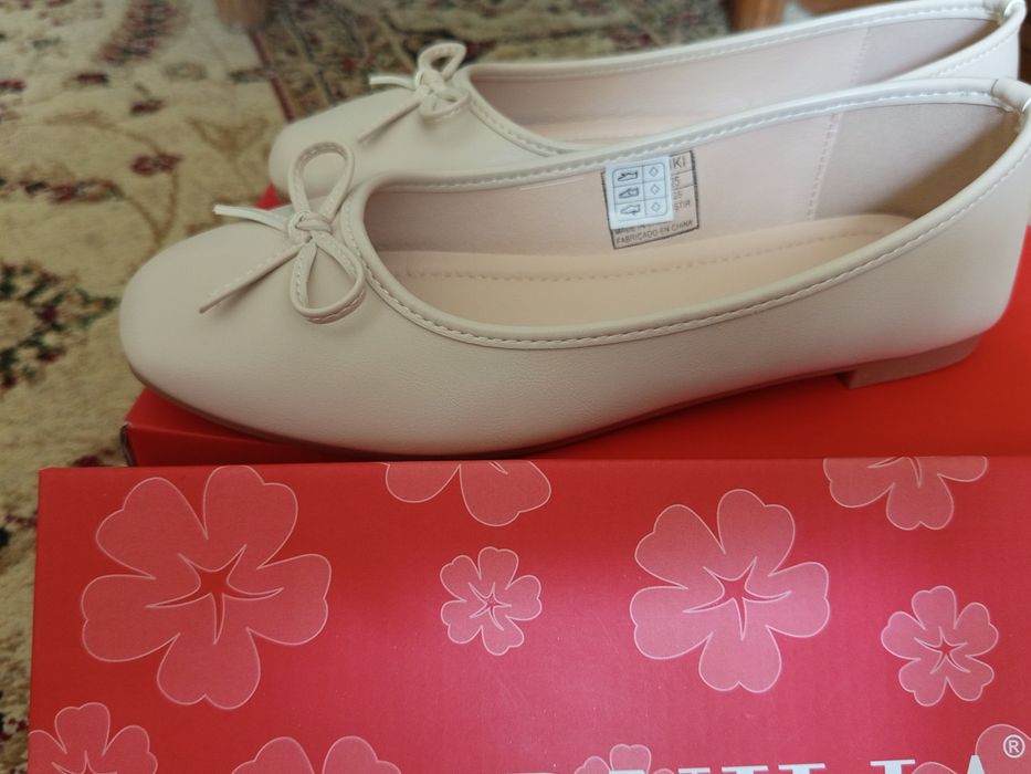 Продам новые балетки