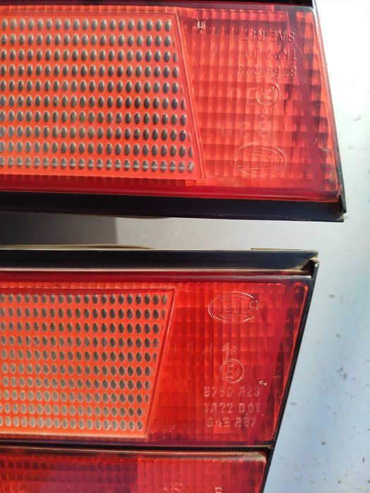 Стопове за BMW E34 Hella