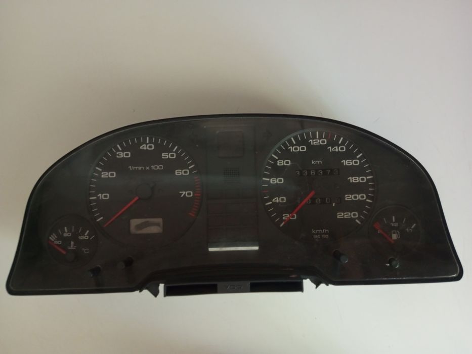 Щиток приборов Ауди 80 b4