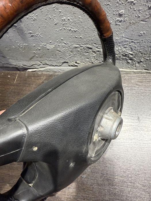 Руль от BMW e34 e36 e38