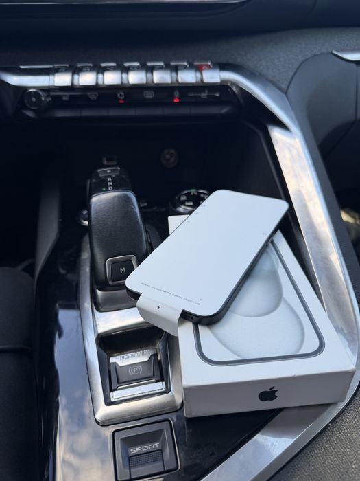 Iphone 15 128 gb nou 0 cicluri