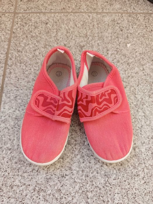 Детски обувки, пантофи