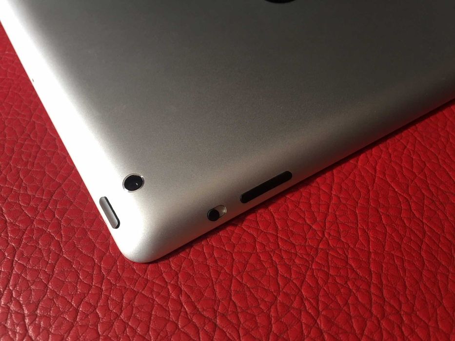 Apple iPad 2 9.7 WiFi A1395 32GB