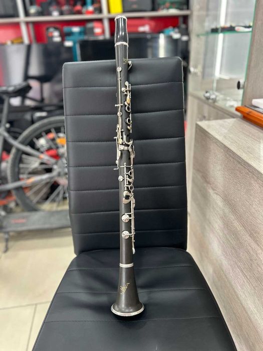 Продава се кларинет Zeff – отлично състояние