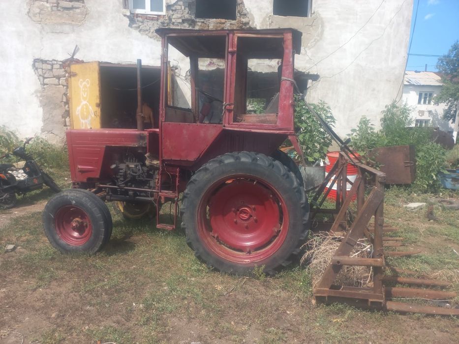 Продам Трактора  Т25 и  МТЗ80