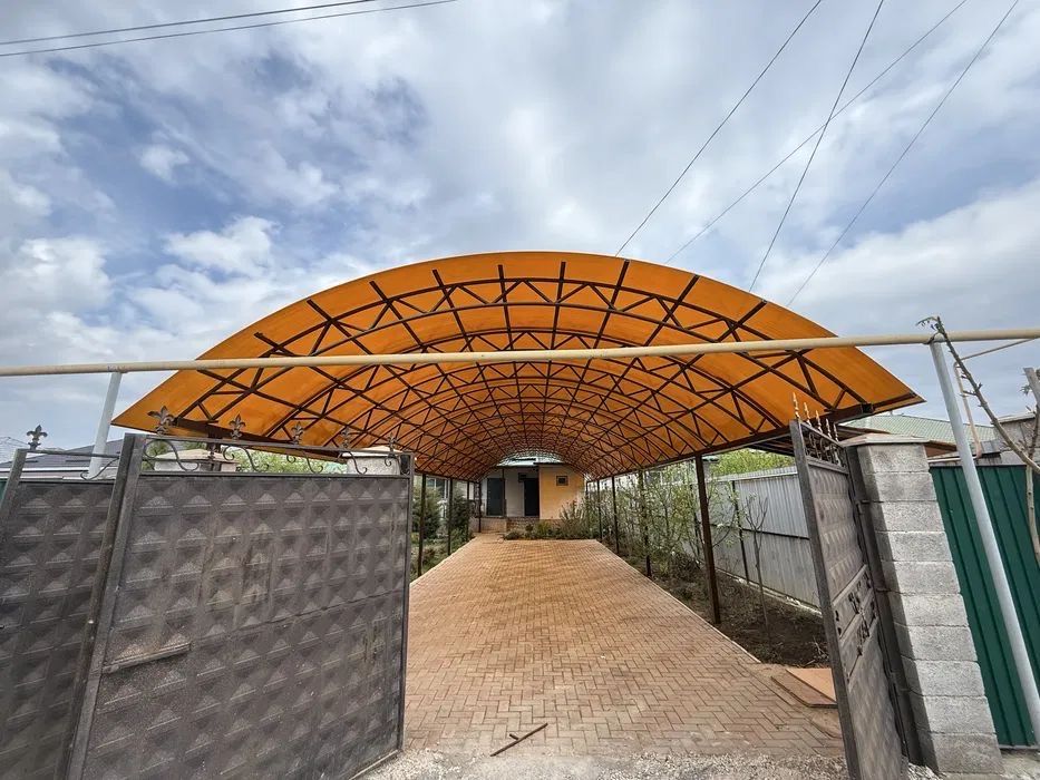 Изготовление ворот и навесов