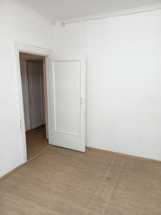 Сдам в субаренду комнату