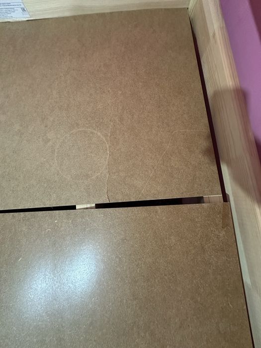 Кровать спальная