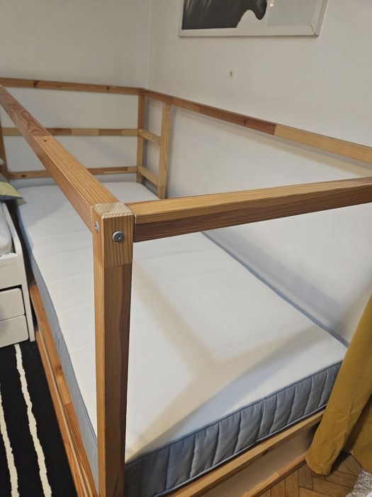 Pat ikea Kura cu saltea