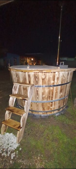 Ciubăr hot tub soba interioară inox