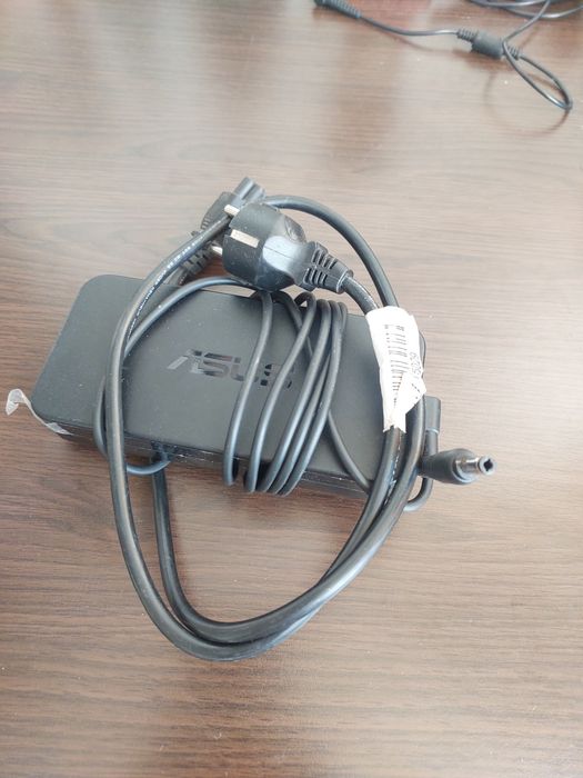 Încărcător laptop Asus 19V 6.32A