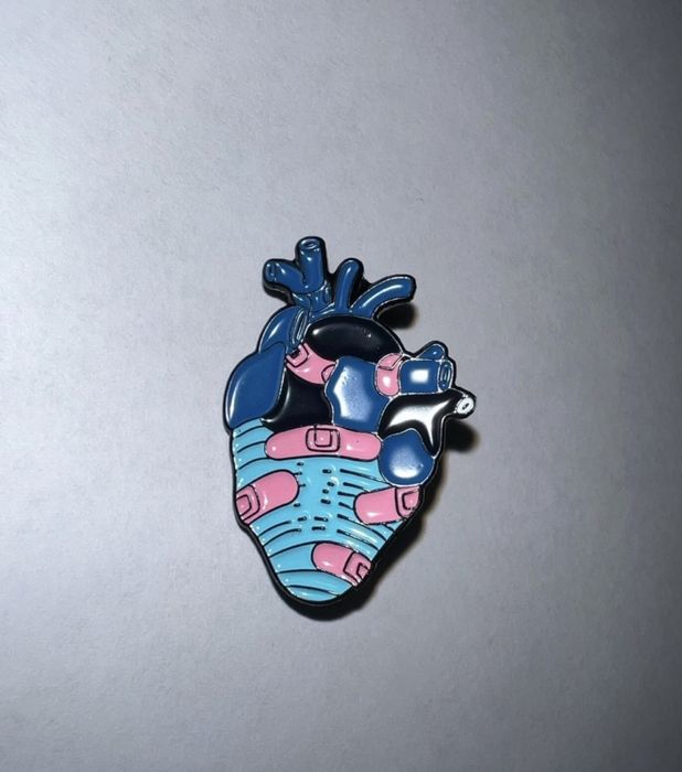 Брошь серии Heart