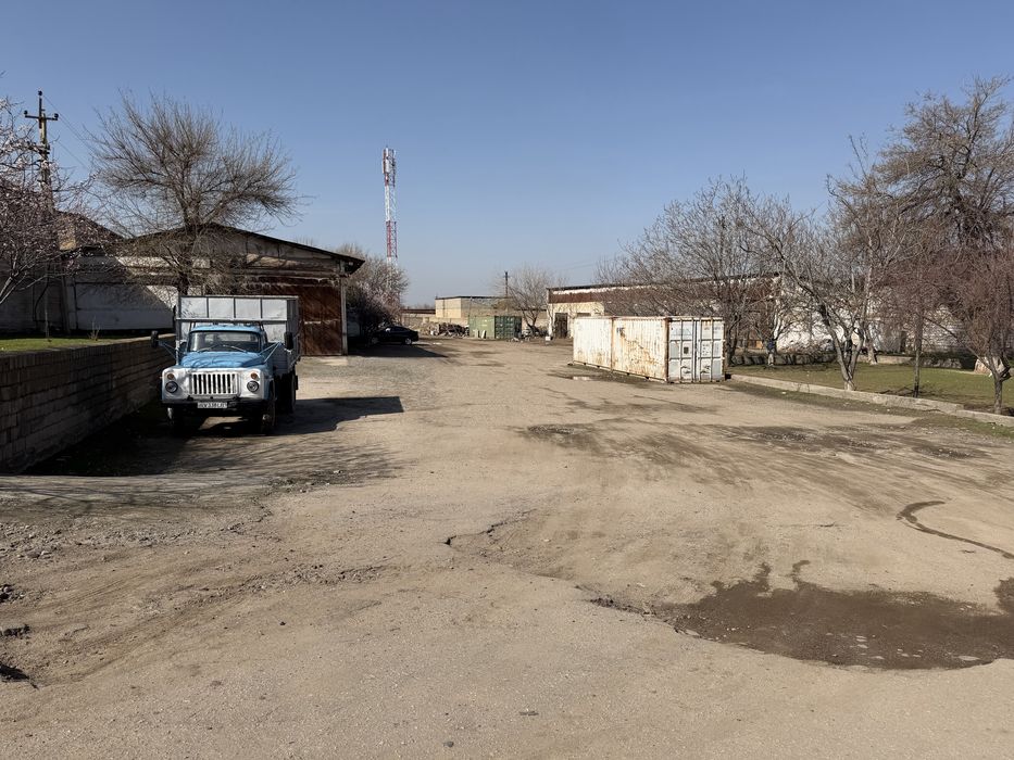 Продаётся склад под бизнес  Соток 11.250$