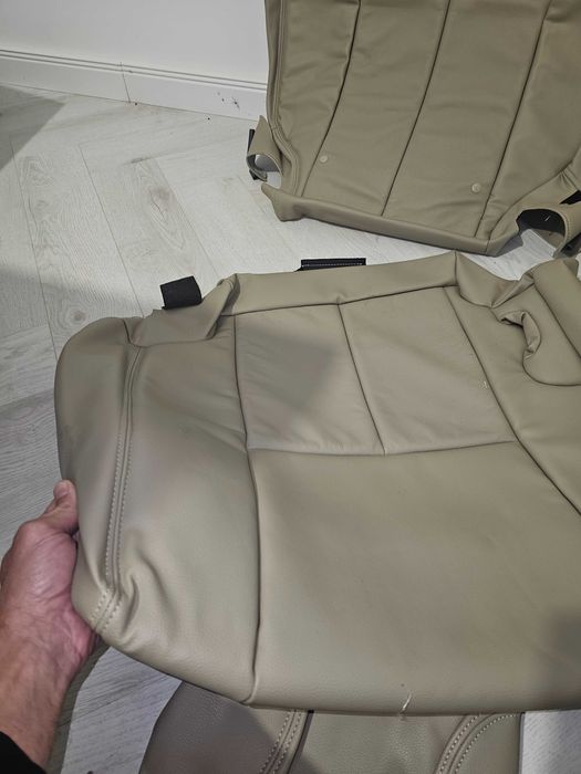 Кожени калъфи  за Тойота Тундра Crew Max 07-14