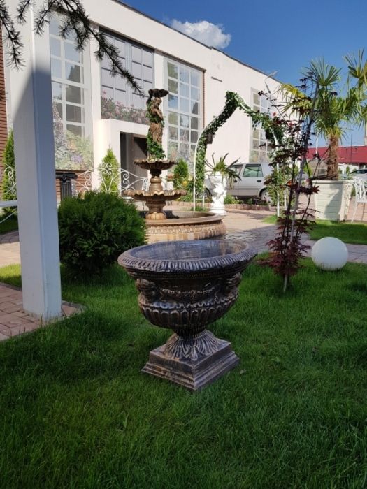 Ghiveci beton/versace/ghivece din beton,jardiniere din beton